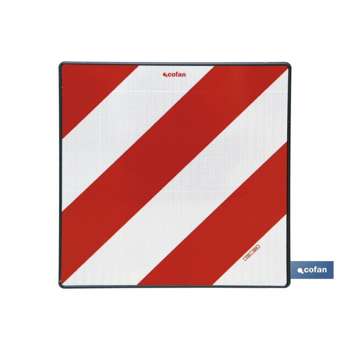 PANEL V20 CARGA SALIENTE 500X500